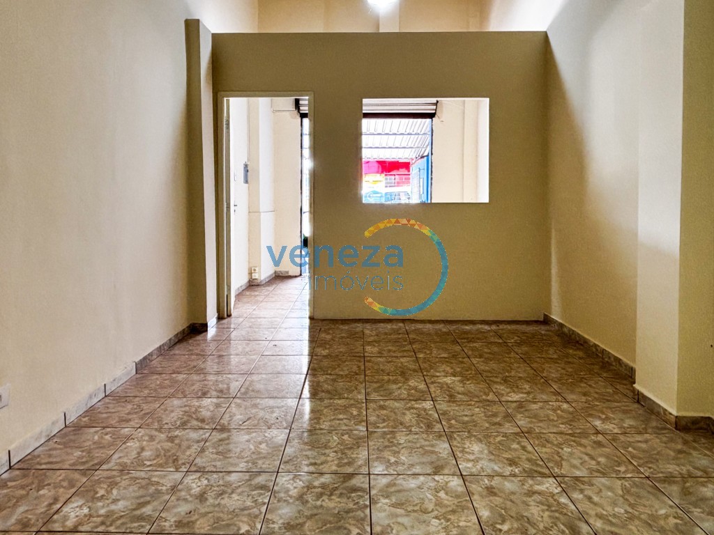 Salão-loja para locação no bairro Centro de Londrina - Foto 17