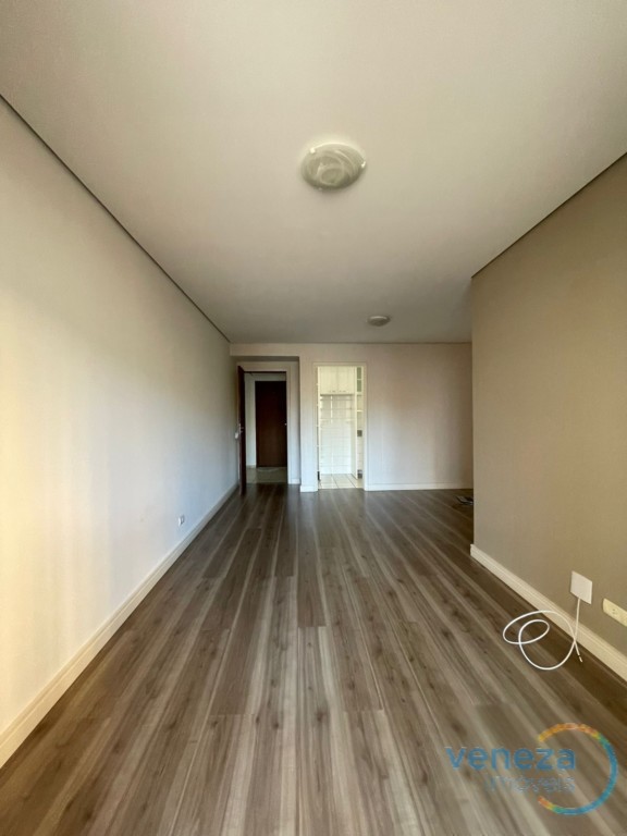 Apartamento para venda no Centro em Londrina com 60m² por R$
                                                                                                                                                330.000,00                                                                                                                                        