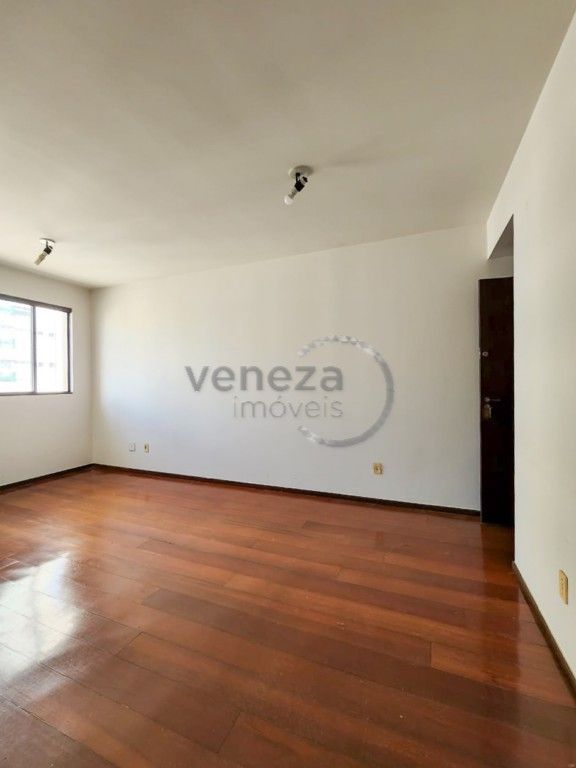 Apartamento para locacao no Centro em Londrina com 118m² por R$ 1.200  - Foto 2