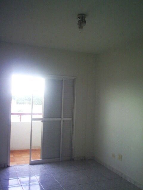 Apartamento para venda no bairro Centro de Londrina - Foto 4