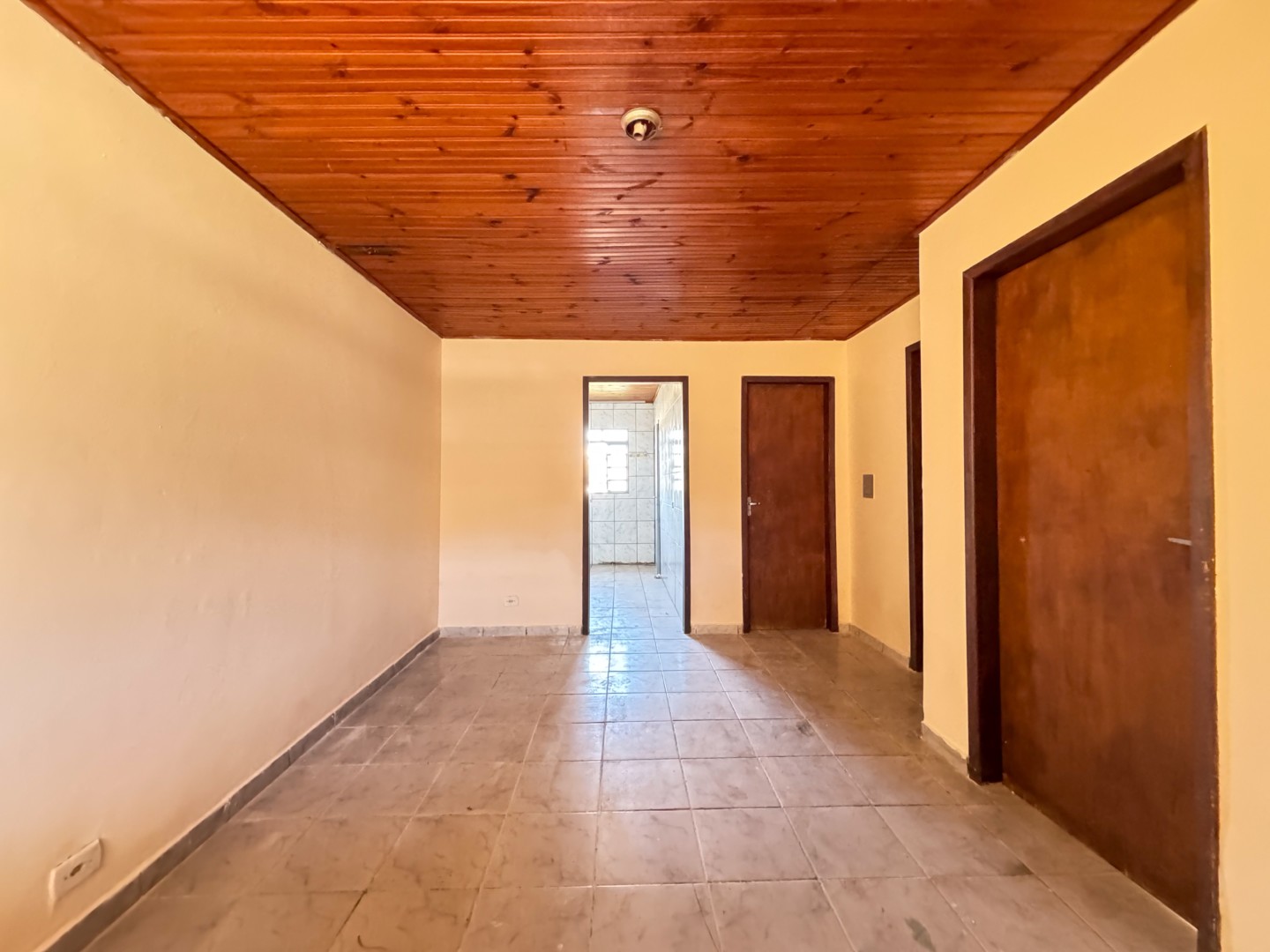 Casa Residencial para locação no bairro Andes de Londrina - Foto 5