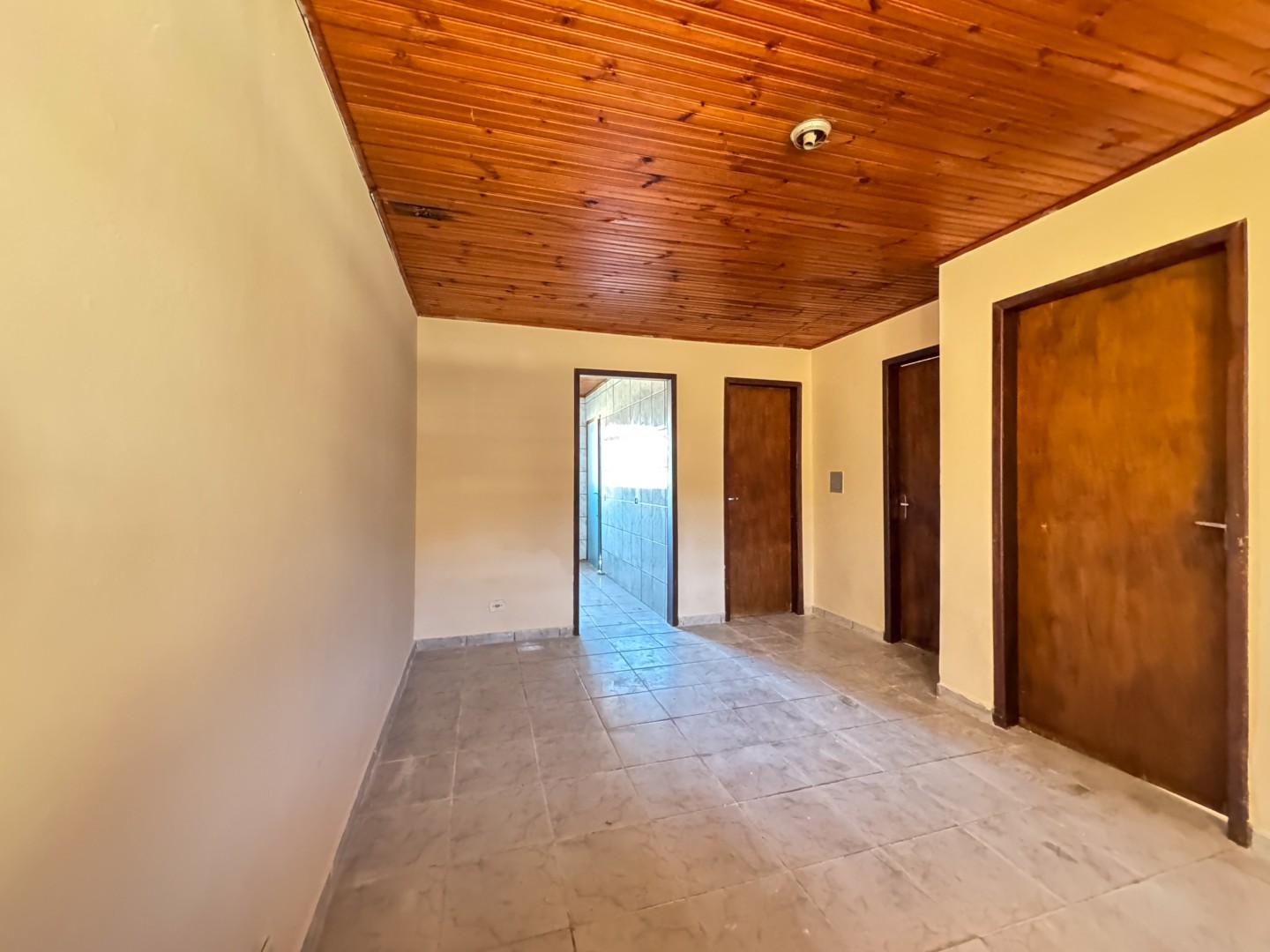 Casa Residencial para locação no bairro Andes de Londrina - Foto 6