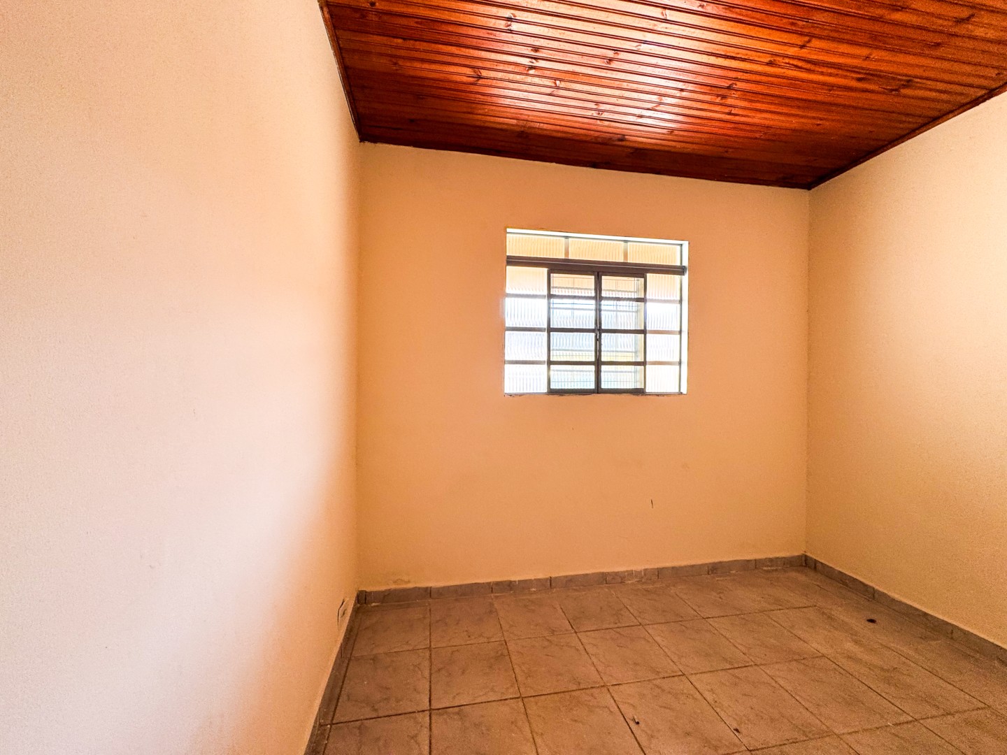 Casa Residencial para locação no bairro Andes de Londrina - Foto 14