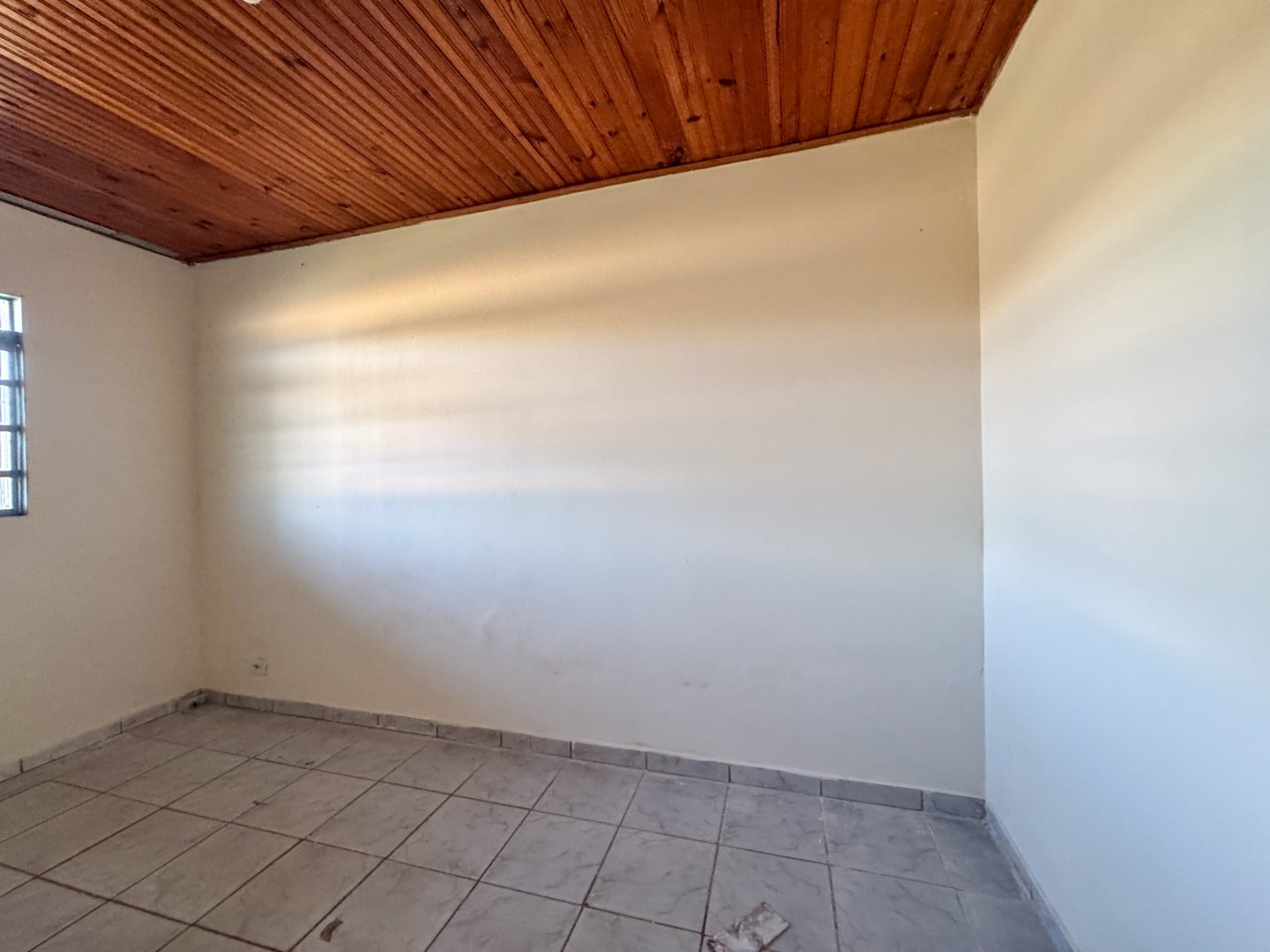Casa Residencial para locação no bairro Andes de Londrina - Foto 18