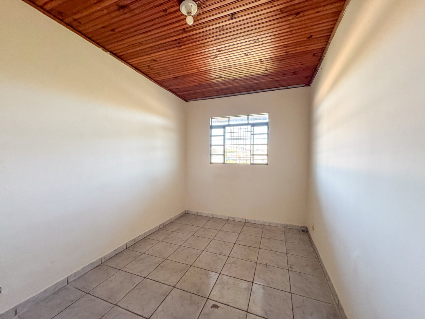 Casa Residencial para locação no bairro Andes de Londrina - Foto 21