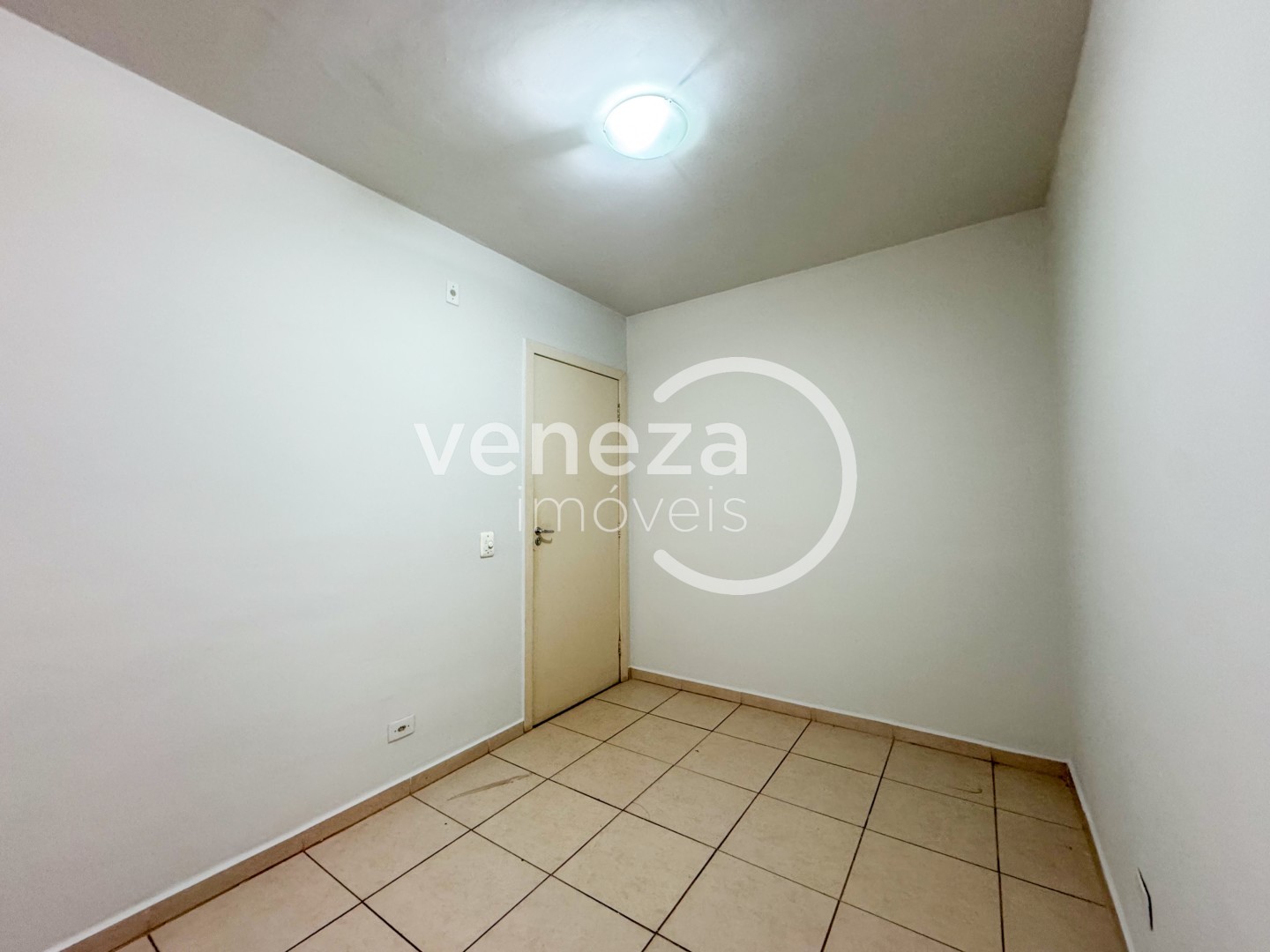Apartamento para locação no bairro Nossa Senhora de Lourdes de Londrina - Foto 5