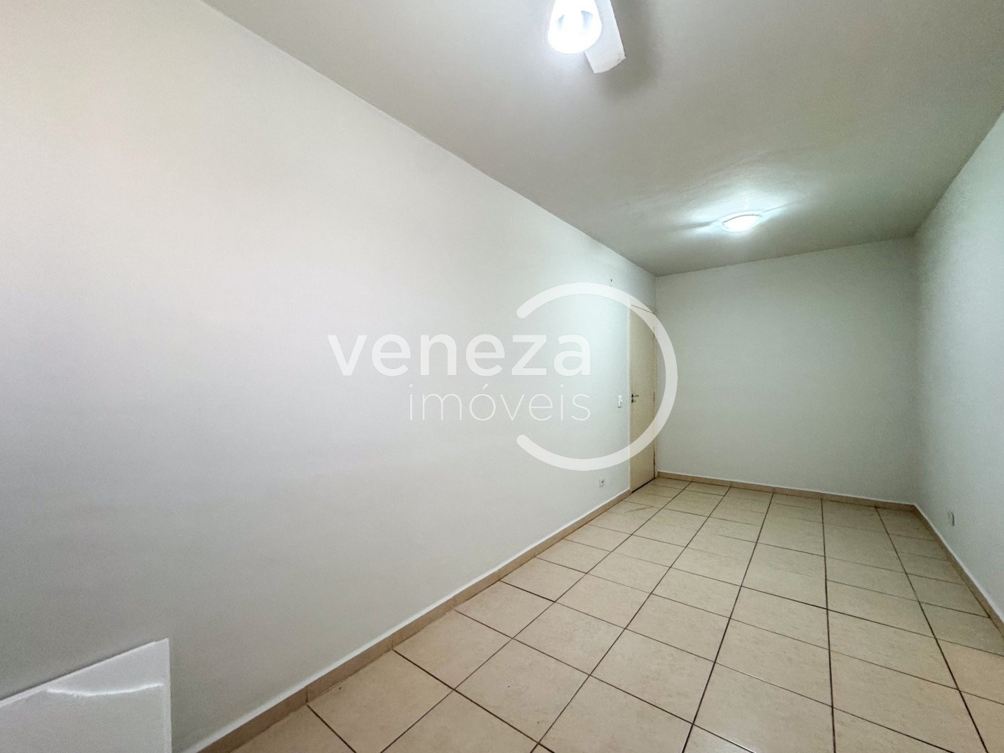 Apartamento para locação no bairro Nossa Senhora de Lourdes de Londrina - Foto 6