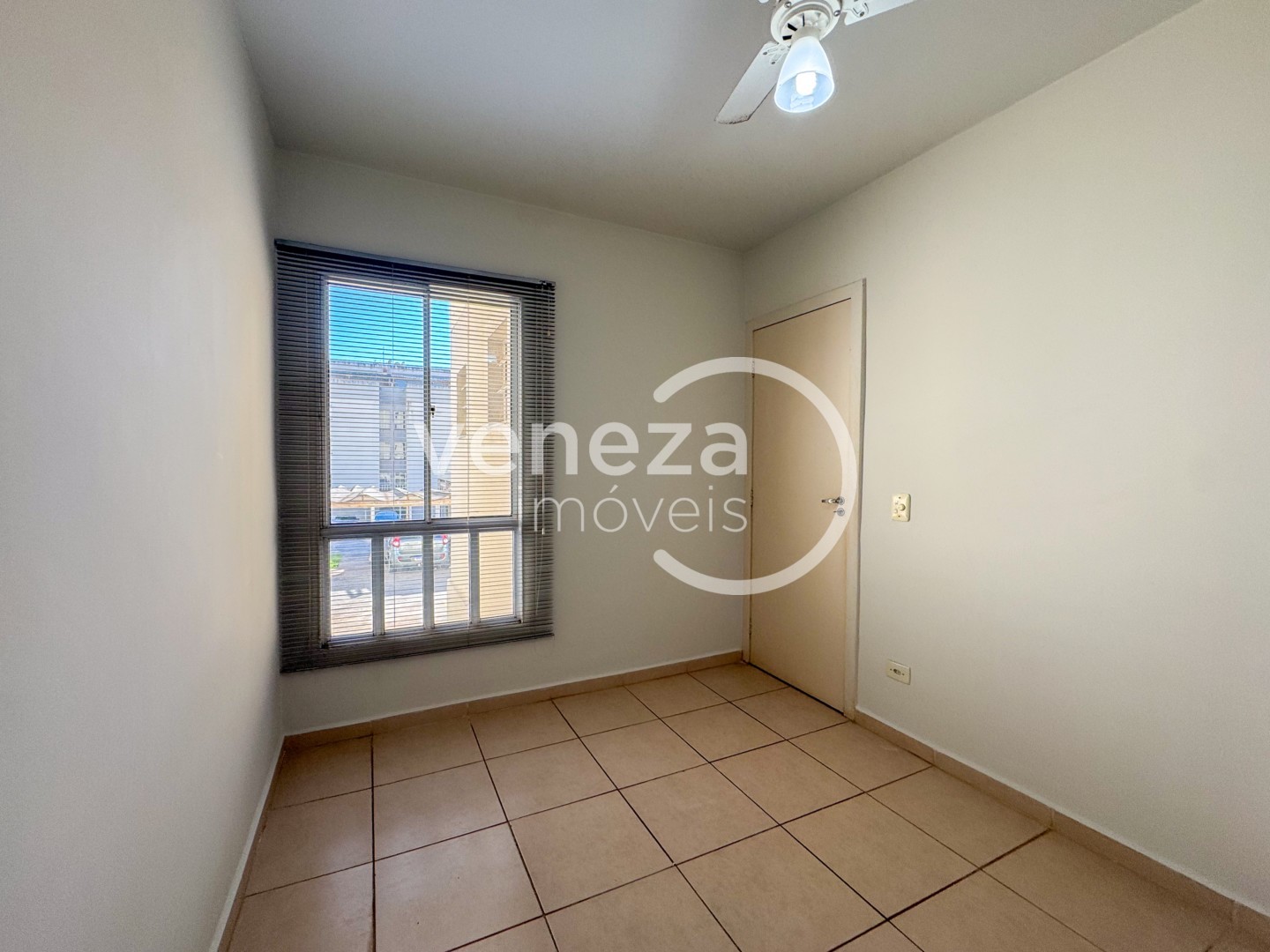 Apartamento para locação no bairro Nossa Senhora de Lourdes de Londrina - Foto 16