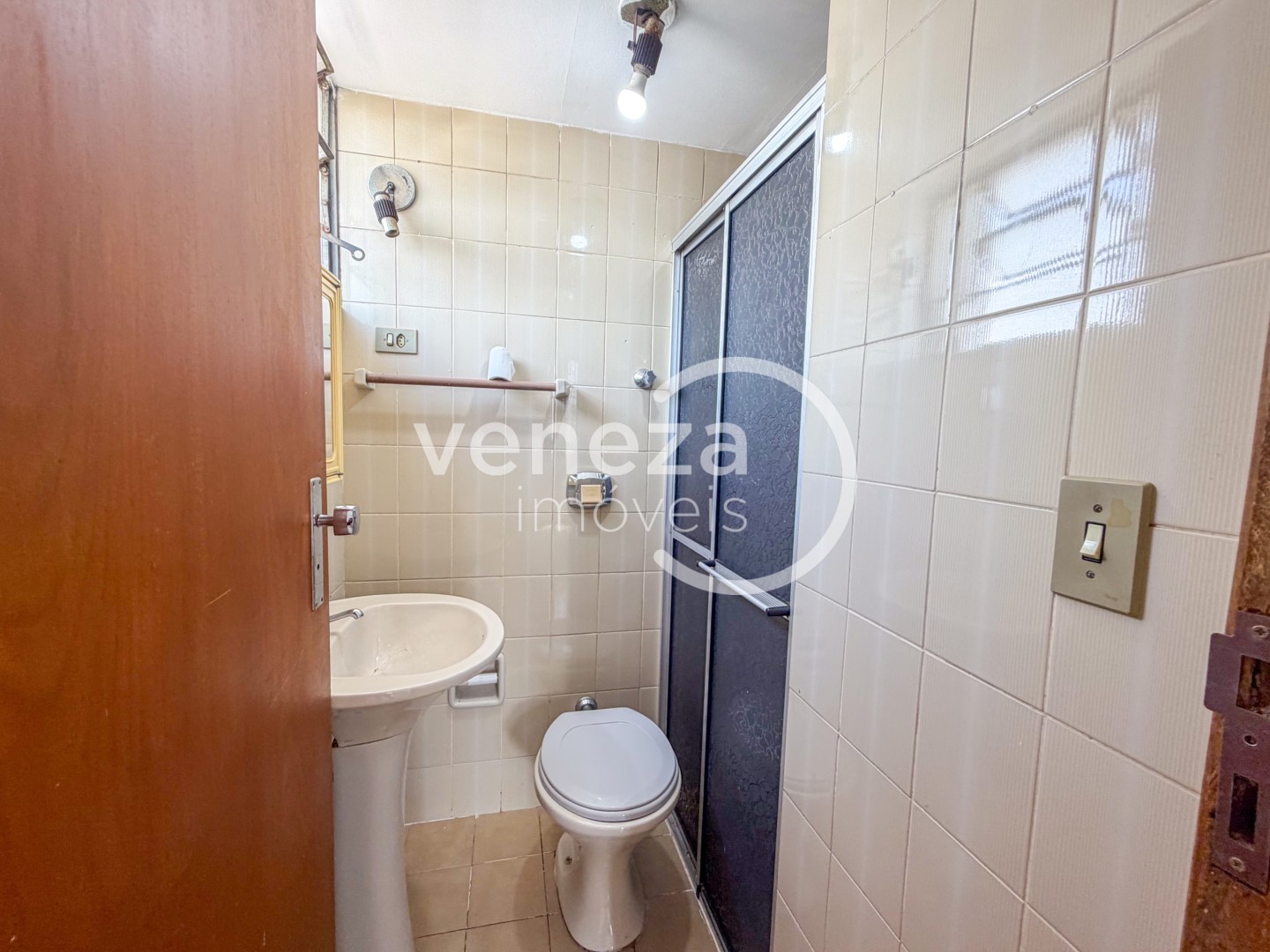 Apartamento para locação no bairro Centro de Londrina - Foto 8