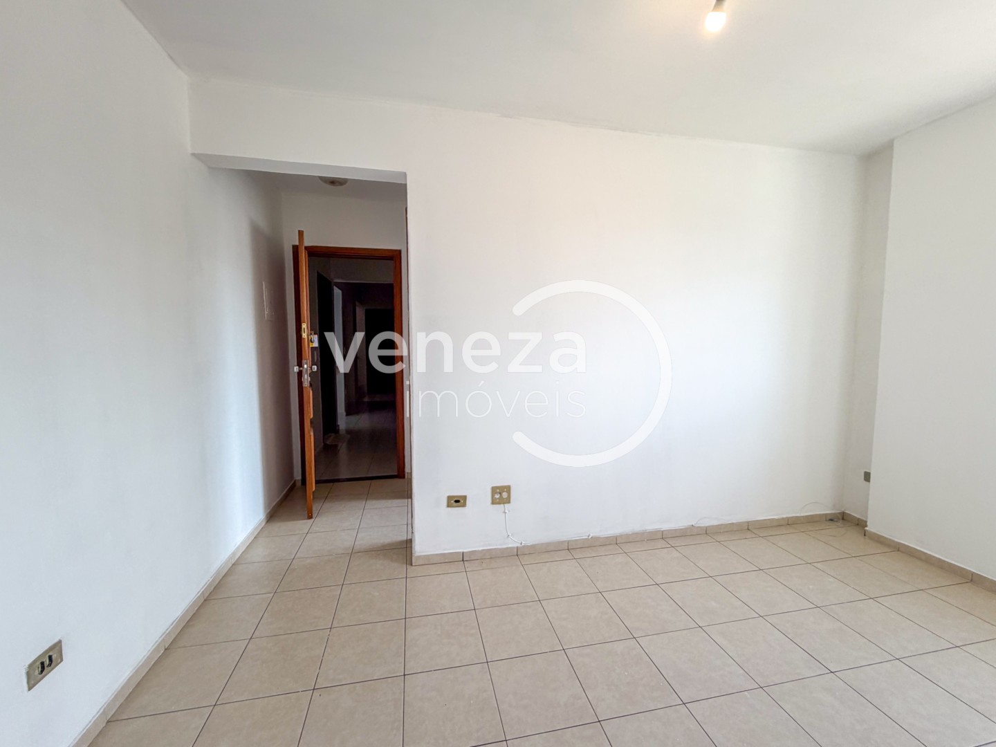 Apartamento para locação no bairro Centro de Londrina - Foto 6