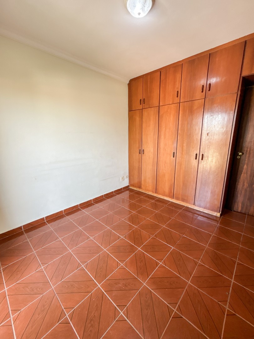 Casa Residencial para locacao no Santa Monica em Londrina com 146,57m² por R$ 2.900
