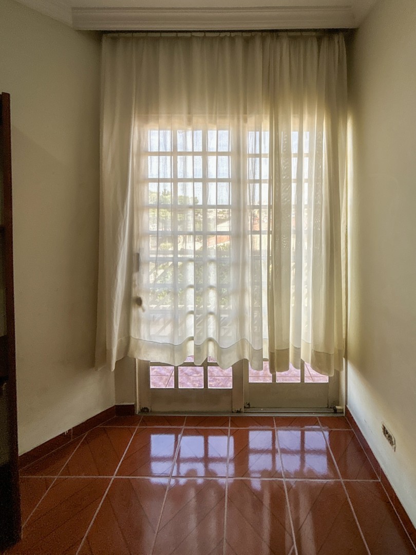 Casa Residencial para locação no bairro Santa Monica de Londrina - Foto 12