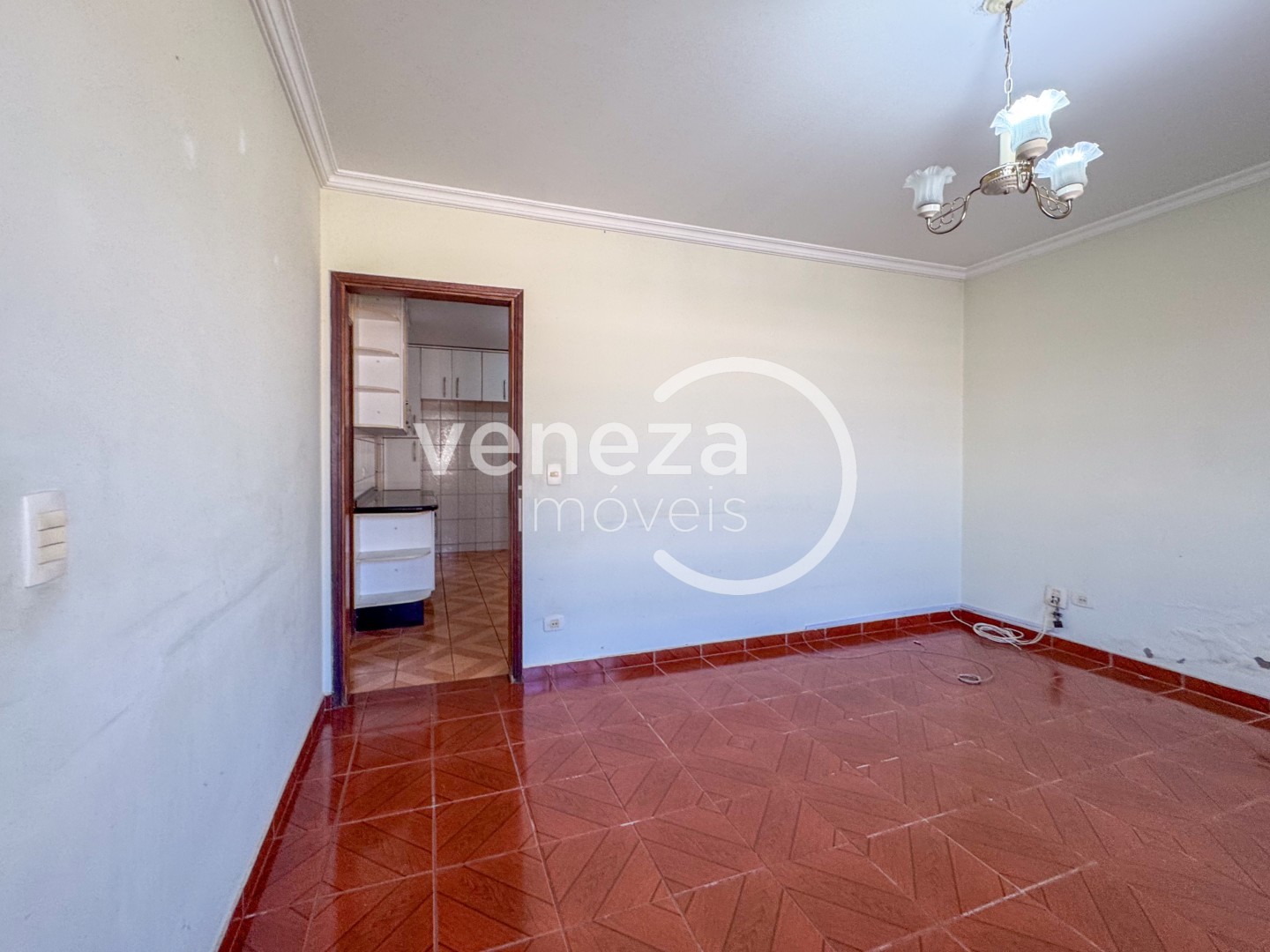 Casa Residencial para locacao no Santa Monica em Londrina com 146,57m² por R$ 2.900