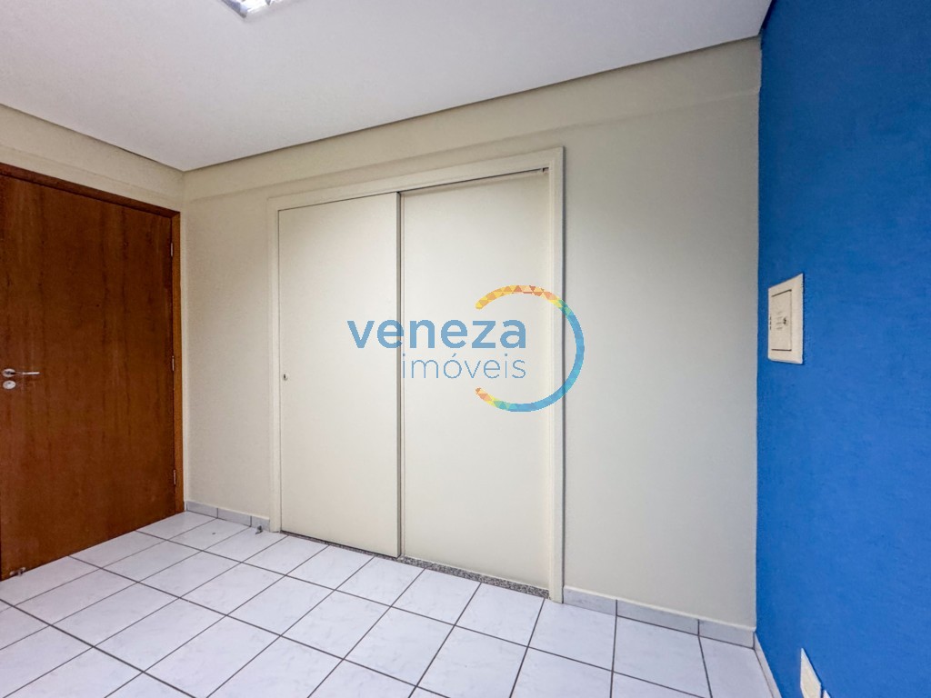 Sala para locação no bairro Centro de Londrina com 44.65m<sup>2</sup> útil, 1 vaga de garagem