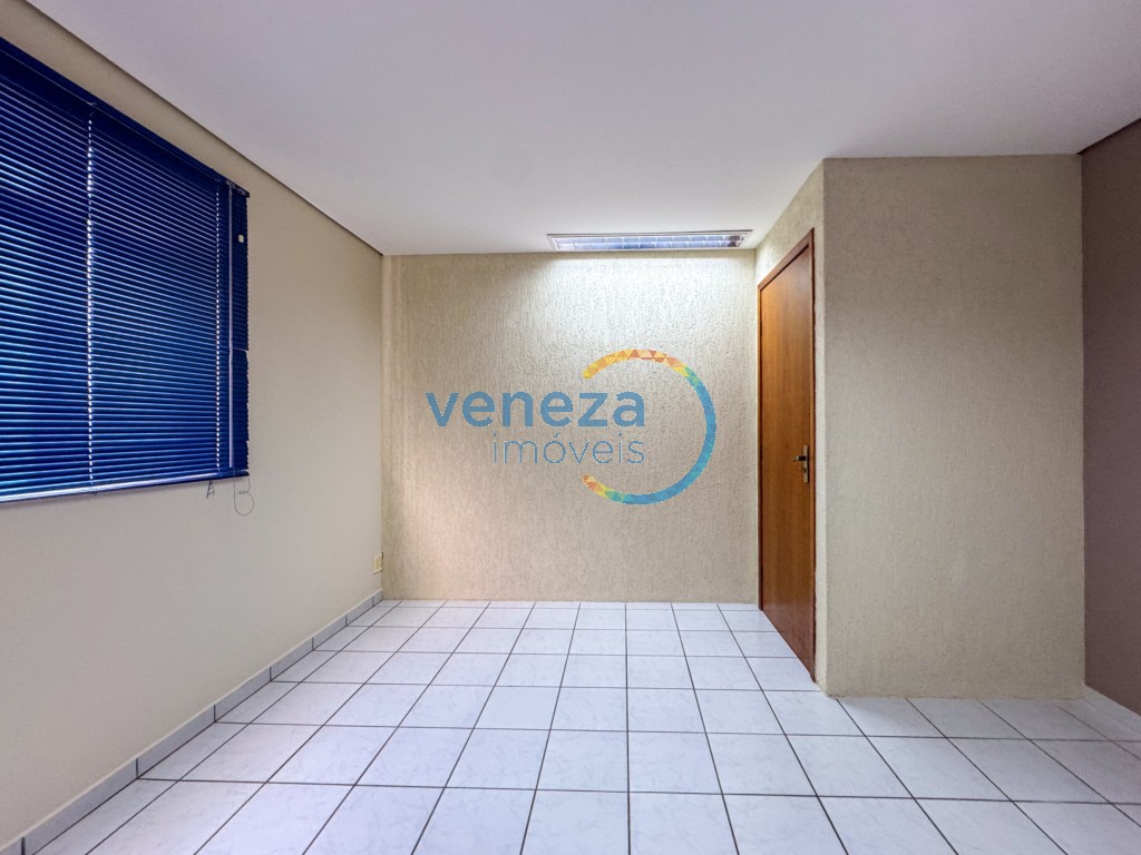 Sala para locação no bairro Centro de Londrina com 44.65m<sup>2</sup> útil, 1 vaga de garagem