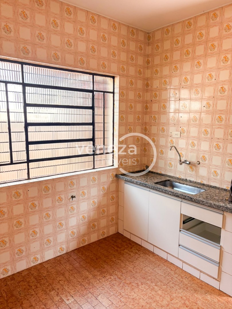 Casa Comercial para locação no bairro Guanabara de Londrina - Foto 11