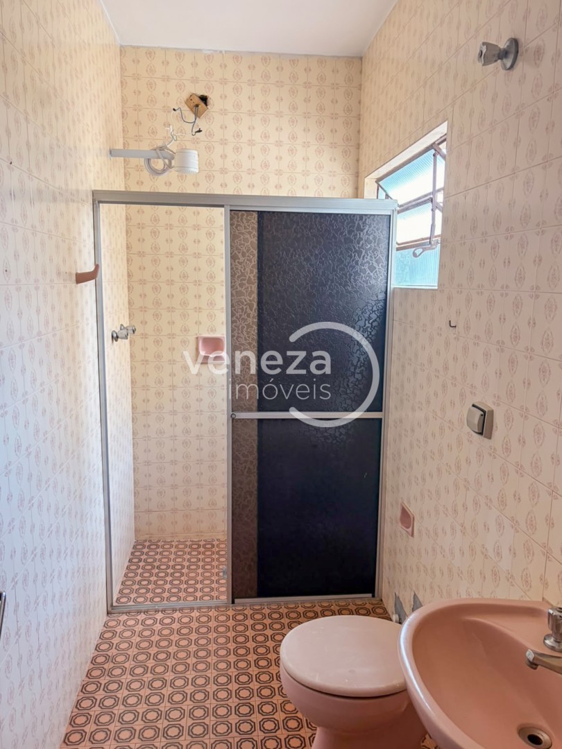 Casa Comercial para locação no bairro Guanabara de Londrina - Foto 6