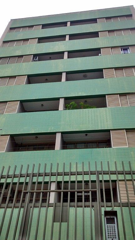 Apartamento para venda no Centro em Londrina com 65m² por R$ 200.000  - Foto 1