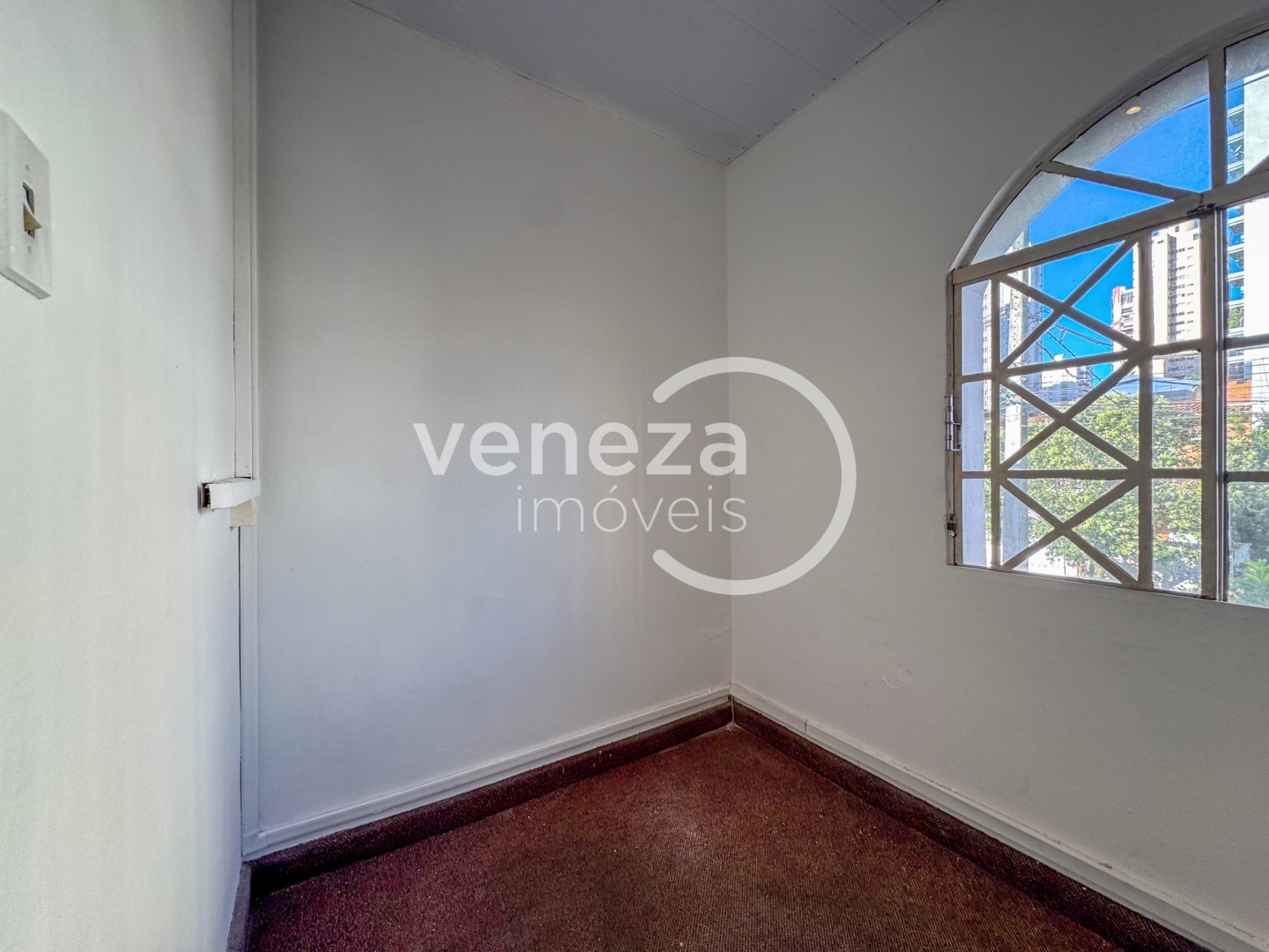 Casa Comercial para locação no bairro Centro de Londrina - Foto 22