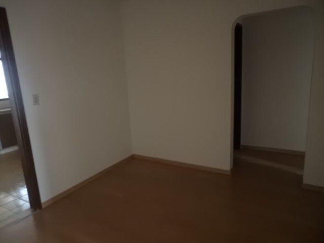 Apartamento para venda no bairro Centro de Londrina - Foto 7