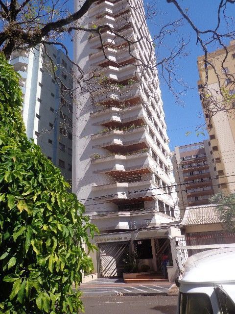 Apartamento para venda no Centro em Londrina com 290m² por R$ 0  - Foto 1