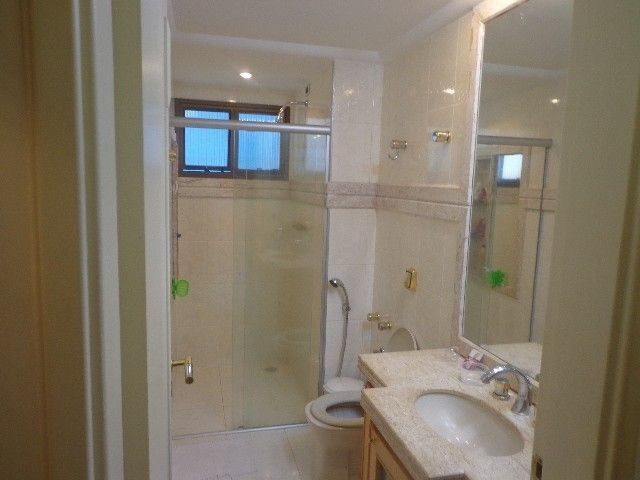 Apartamento para venda no bairro Centro de Londrina - Foto 8