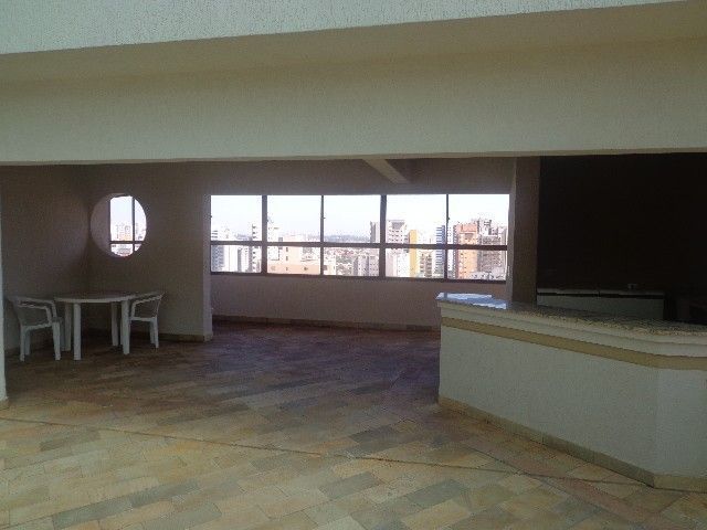 Apartamento para venda no bairro Centro de Londrina - Foto 17