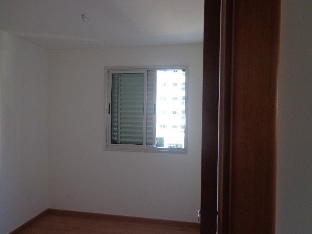 Apartamento para venda no Gleba Palhano em Londrina com 146m² por R$ 0  - Foto 3