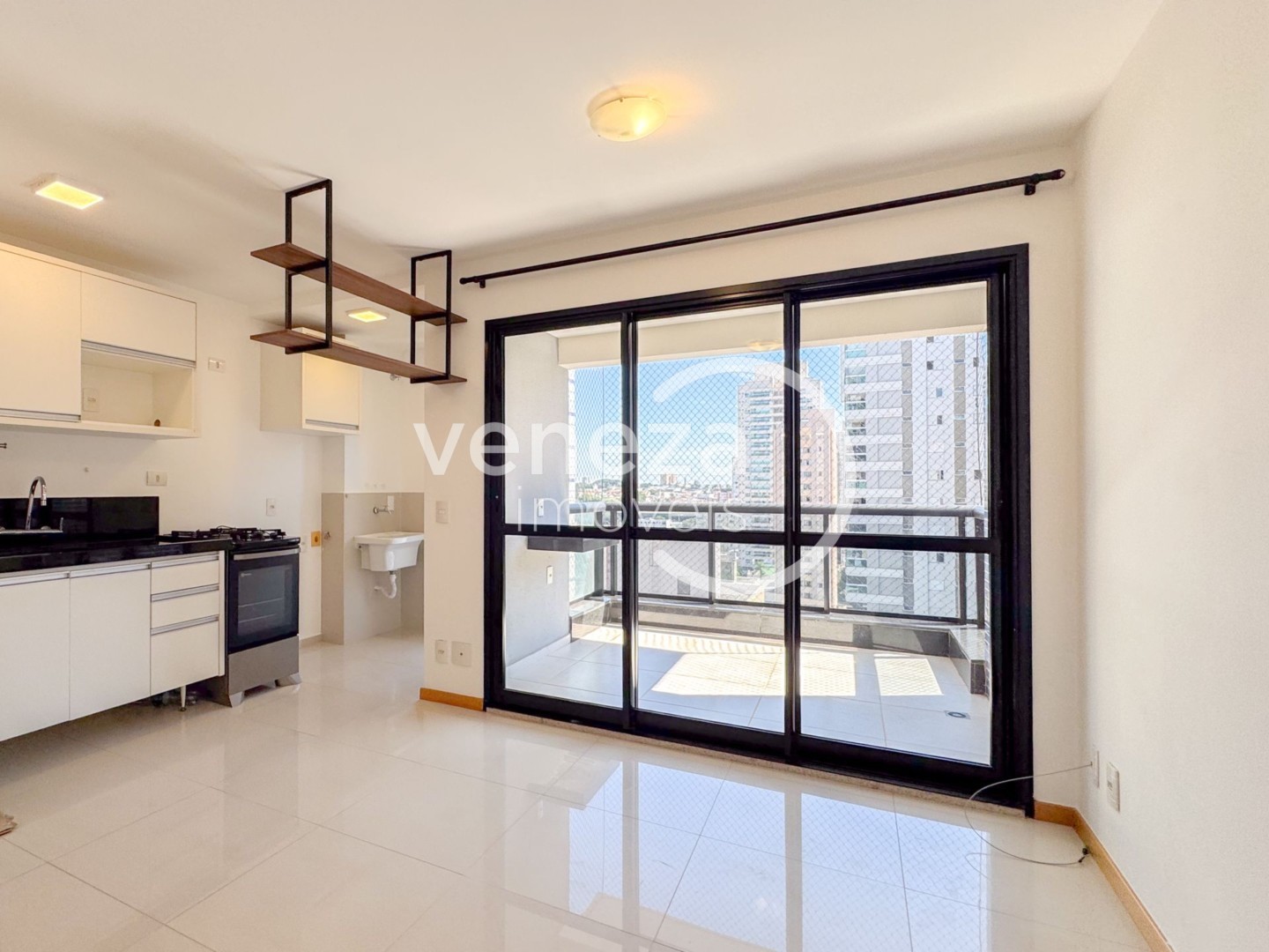 Apartamento para locacao no Centro em Londrina com 88m² por R$ 2.200  - Foto 2