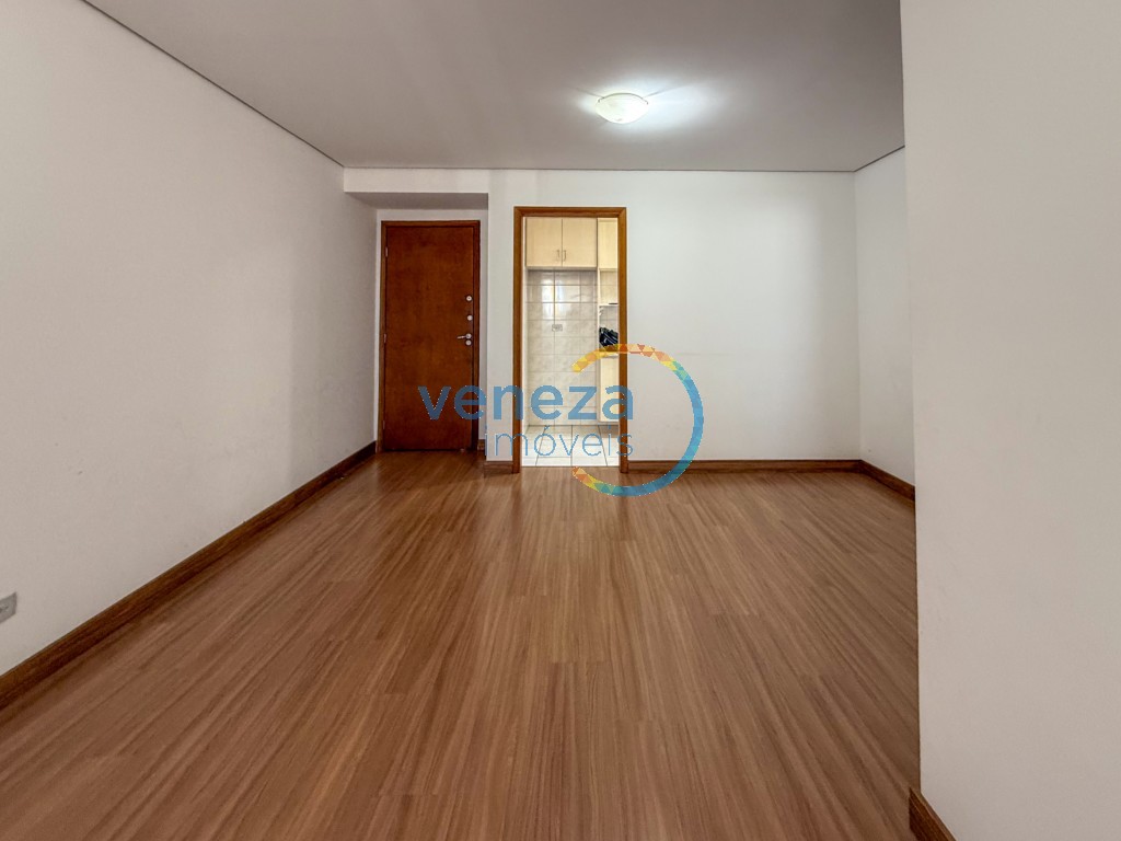 Apartamento para locação no bairro Centro de Londrina com 60.23m<sup>2</sup> útil, 2 quartos, 1 vaga de garagem