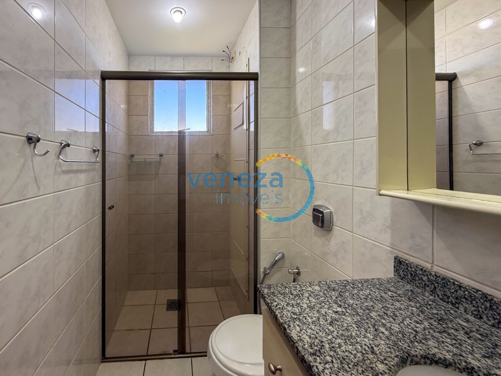 Apartamento para locação no bairro Centro de Londrina com 60.23m<sup>2</sup> útil, 2 quartos, 1 vaga de garagem