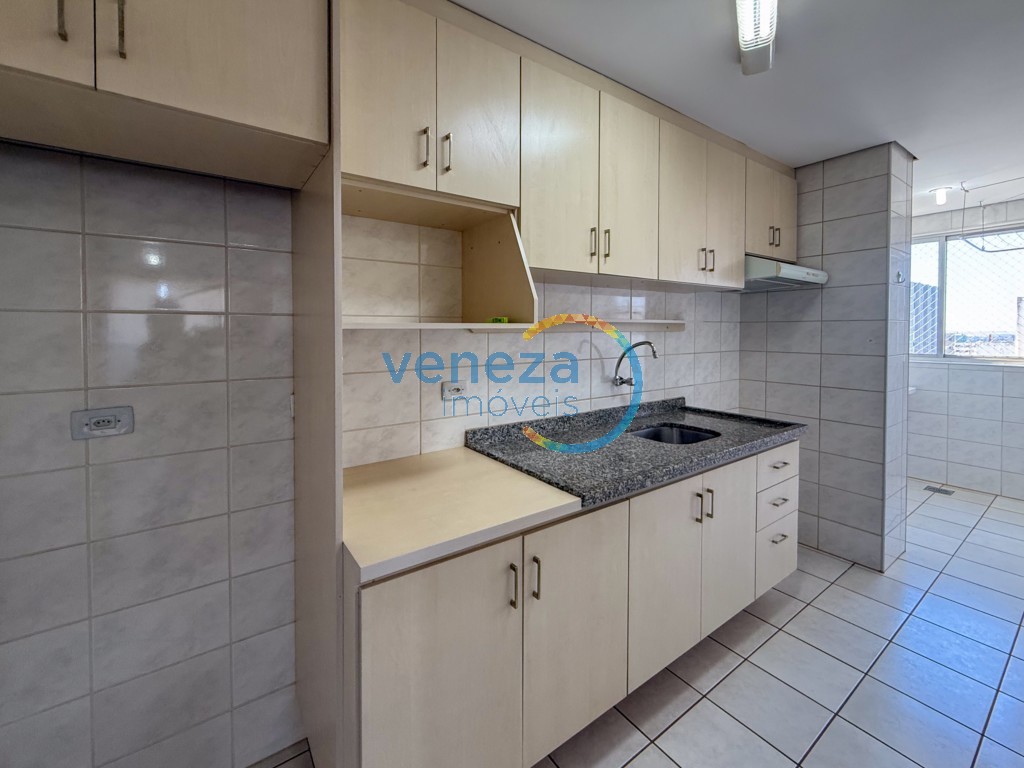 Apartamento para locação no bairro Centro de Londrina com 60.23m<sup>2</sup> útil, 2 quartos, 1 vaga de garagem