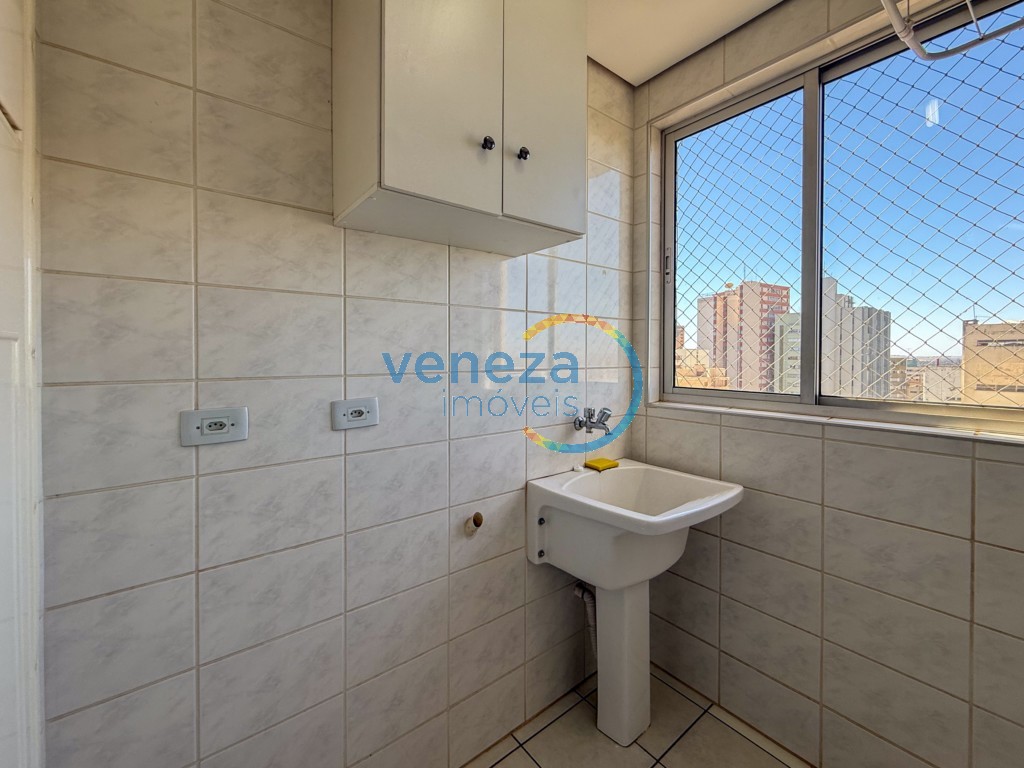 Apartamento para locação no bairro Centro de Londrina com 60.23m<sup>2</sup> útil, 2 quartos, 1 vaga de garagem