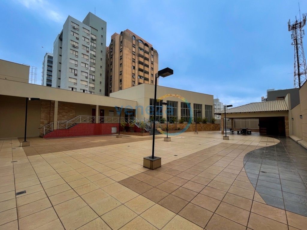 Apartamento para locação no bairro Centro de Londrina com 60.23m<sup>2</sup> útil, 2 quartos, 1 vaga de garagem