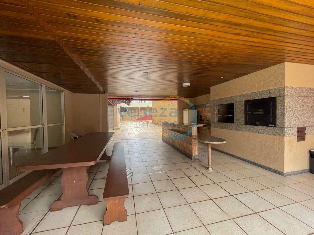 Apartamento para locação no bairro Centro de Londrina com 60.23m<sup>2</sup> útil, 2 quartos, 1 vaga de garagem