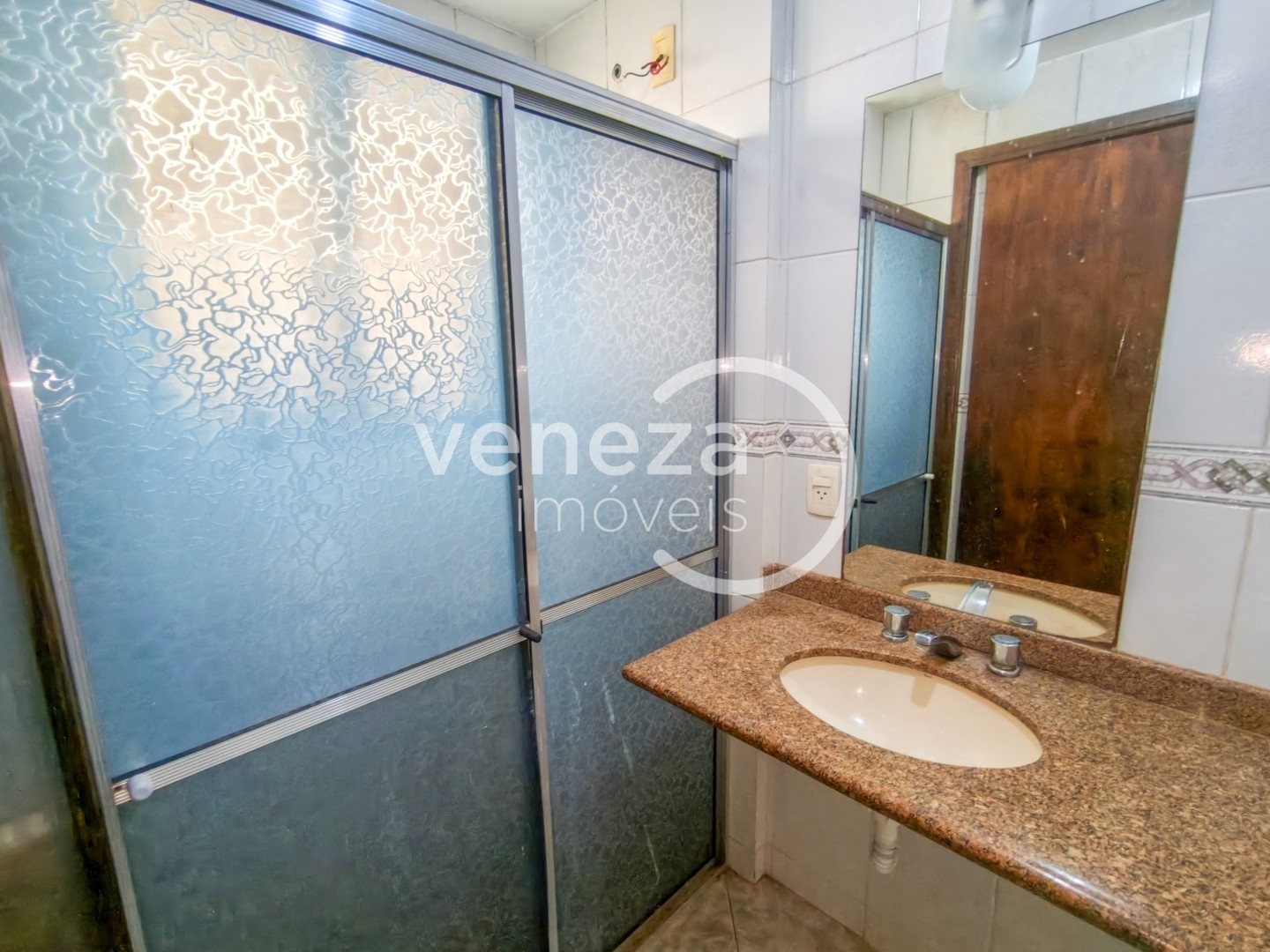 Apartamento para locação no bairro Vila Brasil de Londrina - Foto 7