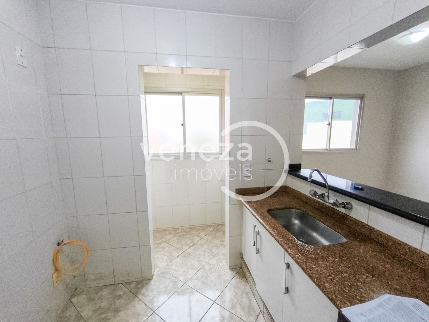 Apartamento para locação no bairro Vila Brasil de Londrina - Foto 10