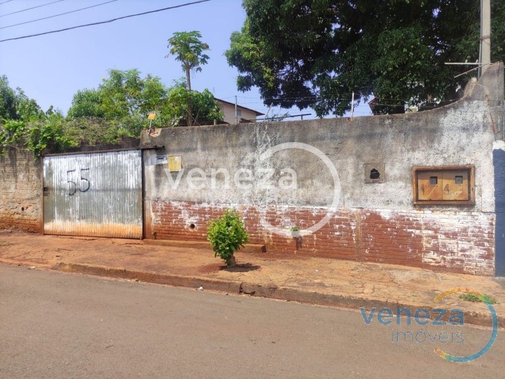 Casa Residencial para locacao no Carlota em Londrina com 54,9m² por R$ 750