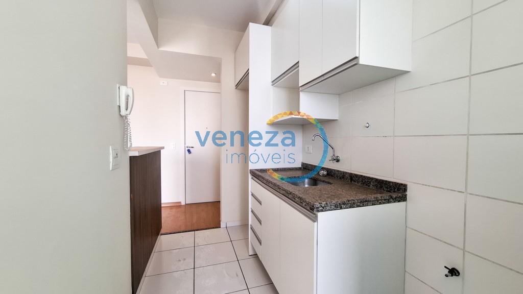 Apartamento para locação no bairro Jose Lazaro Gouvea de Londrina com 69.89m<sup>2</sup> útil, 2 quartos, 1 vaga de garagem