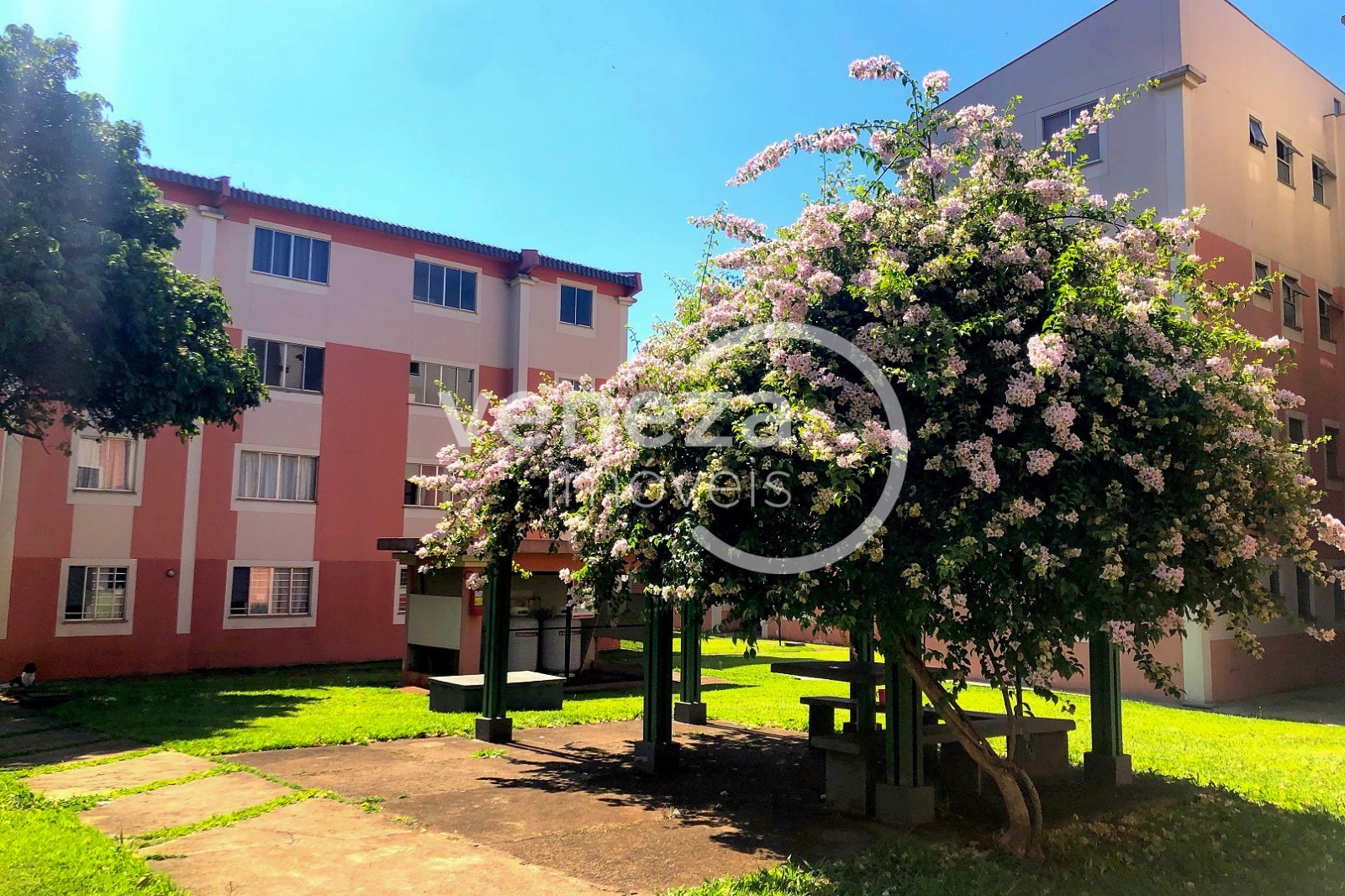 Apartamento para locação no bairro Jardim das Americas de Londrina - Foto 14