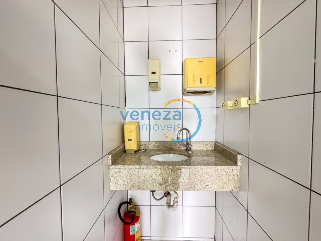 Sala para locação no bairro Centro de Londrina - Foto 6