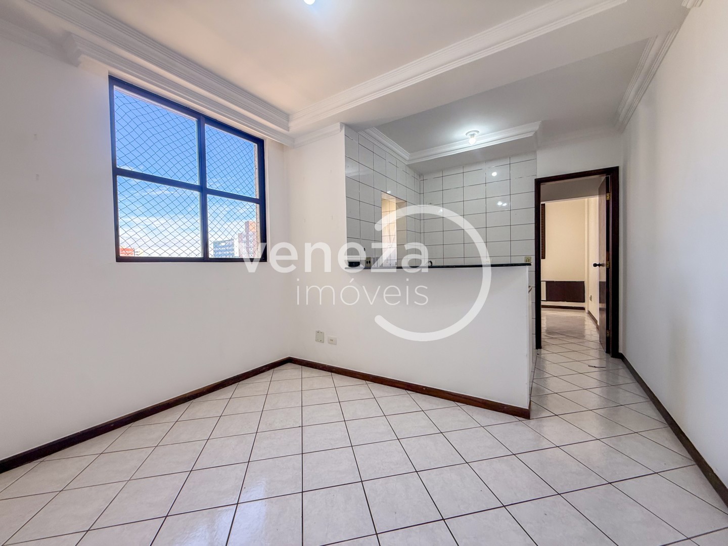 Apartamento para locacao no Centro em Londrina com 68m² por R$ 1.300  - Foto 3