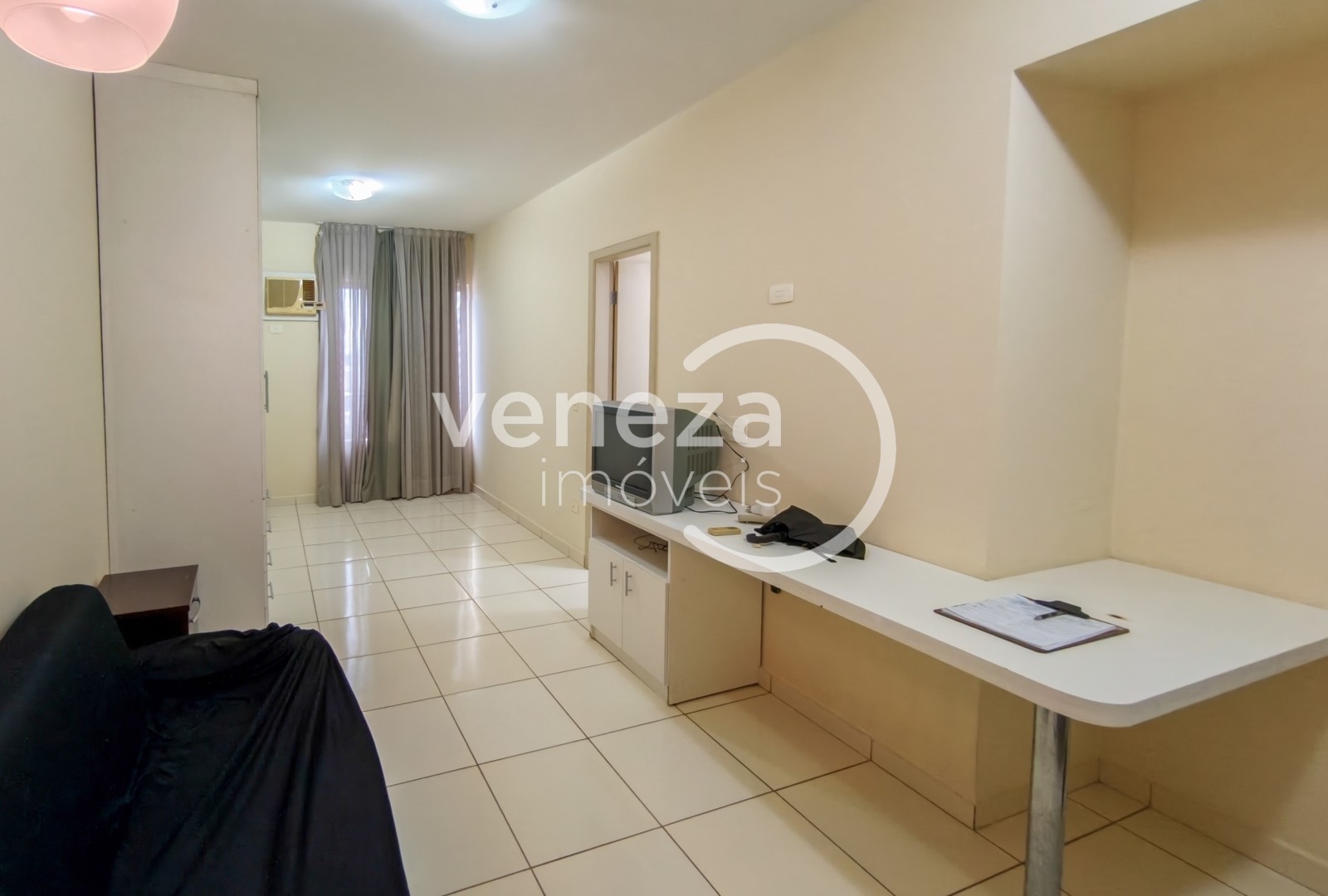 Apartamento para locacao no Centro em Londrina com 65,68m² por R$ 1.500  - Foto 2