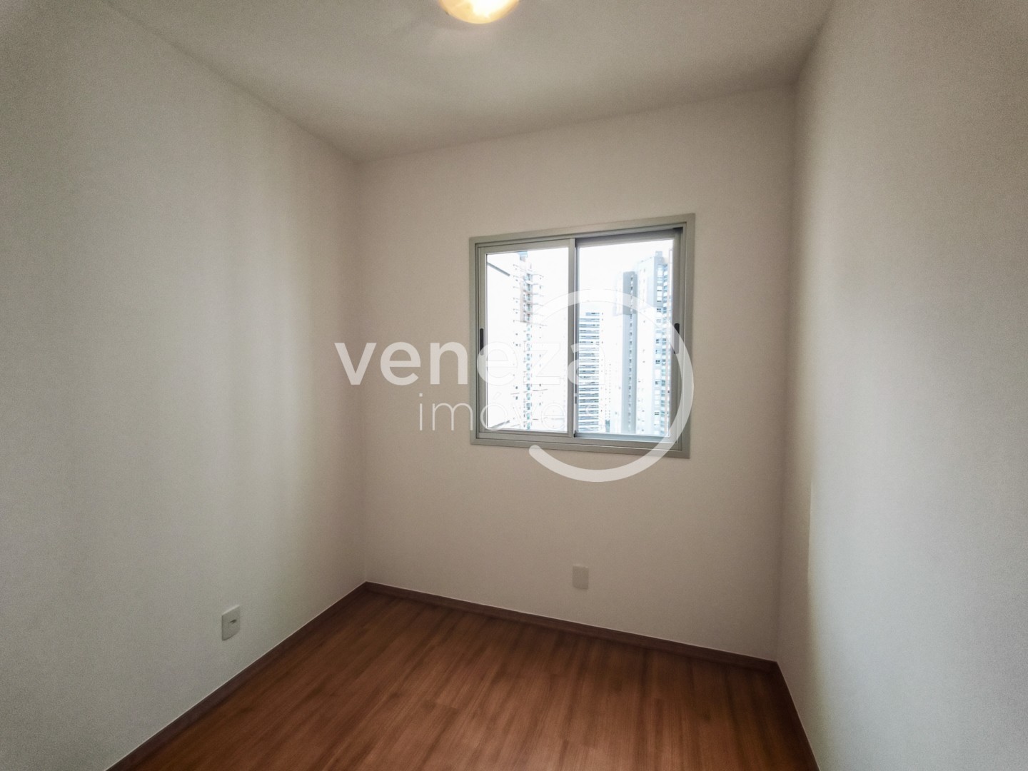 Apartamento para locação no bairro Gleba Palhano de Londrina - Foto 11