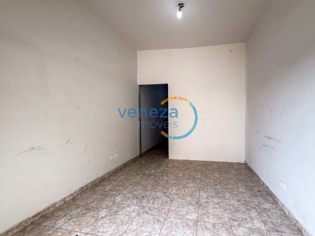 Salão-loja para locação no bairro Centro de Londrina - Foto 4
