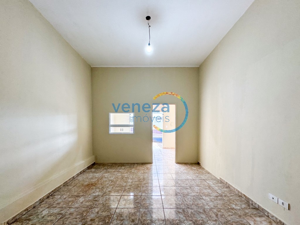 Salão-loja para locação no bairro Centro de Londrina - Foto 13