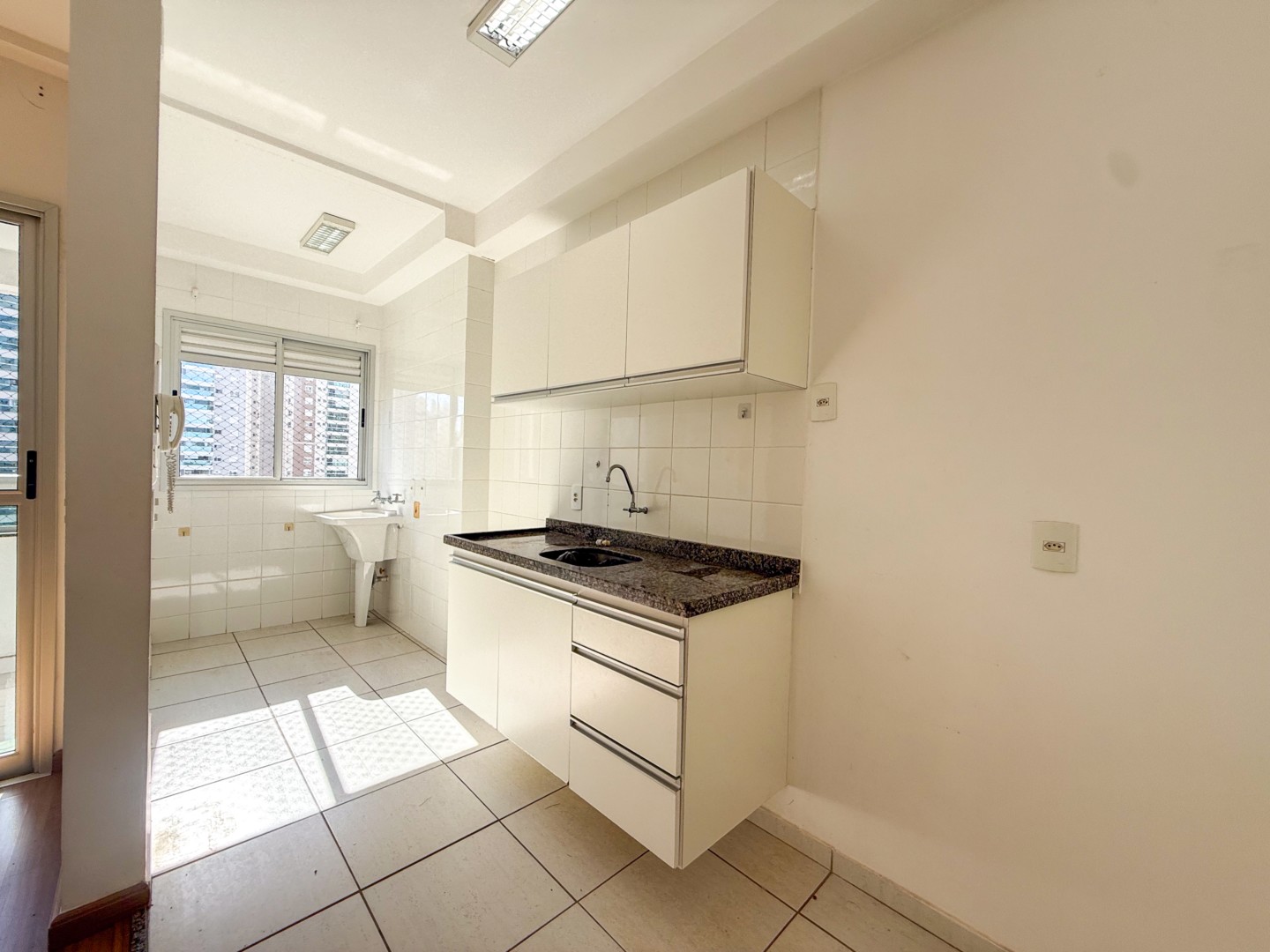 Apartamento para locação no bairro Gleba Palhano de Londrina - Foto 6