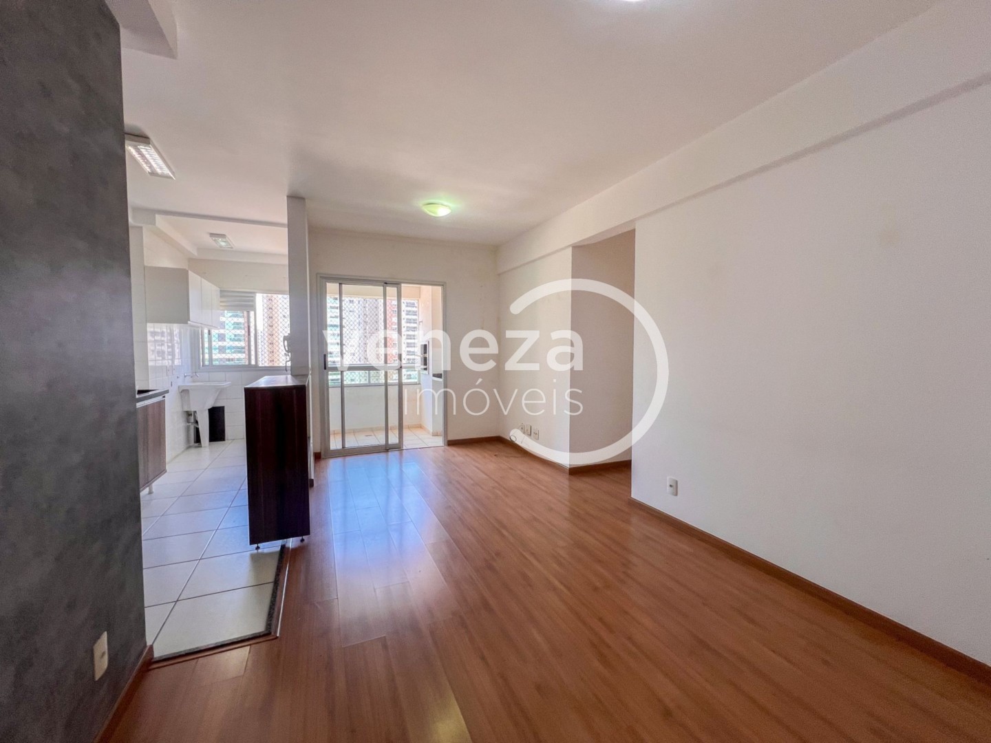Apartamento para locacao no Gleba Palhano em Londrina com 107m² por R$ 2.380  - Foto 2