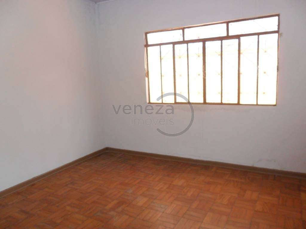 Casa Residencial para venda no Eliza em Londrina com 280m² por R$ 320.000,00