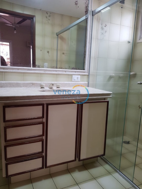 Apartamento para venda no bairro Centro de Londrina - Foto 13